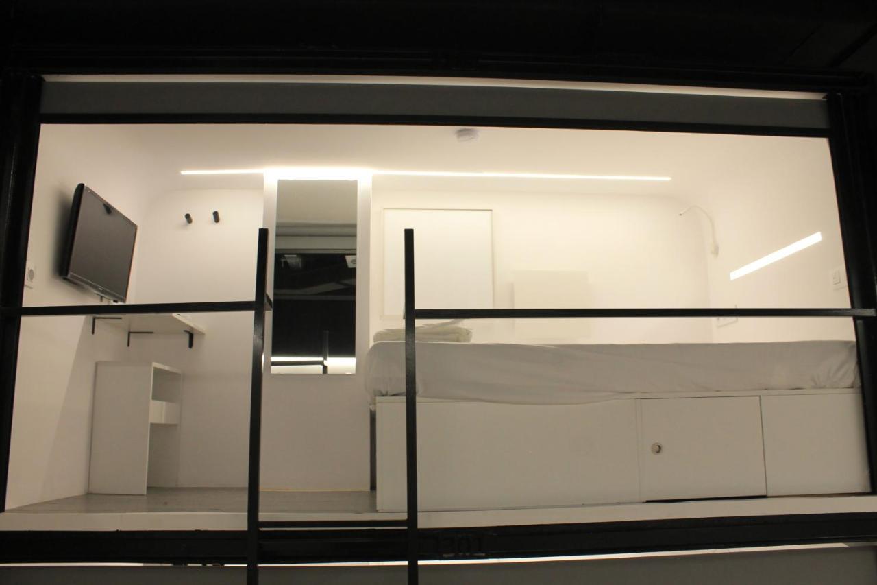 M Pods Malaga Hotel Exterior photo