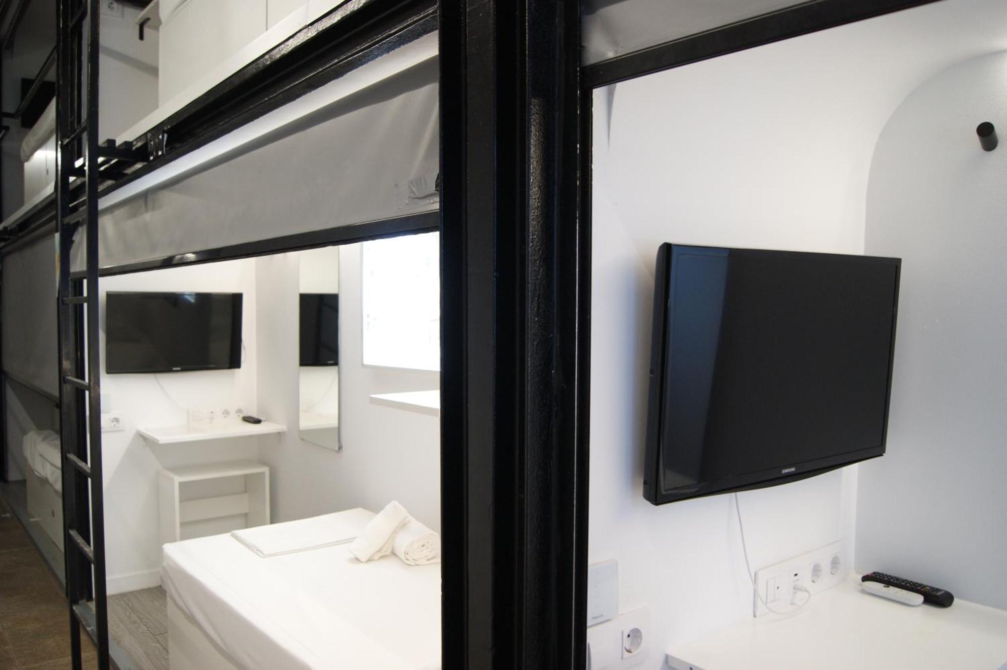M Pods Malaga Hotel Exterior photo
